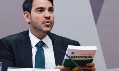Messias defende aprimorar STF e autocontenção em pautas polêmicas