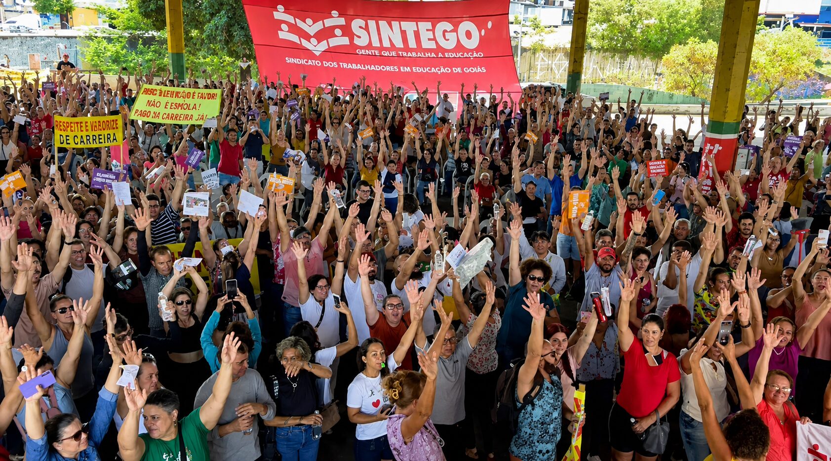 Greve na Educação de Goiânia começa 3ª e pode afetar mais de 370 escolas e creches