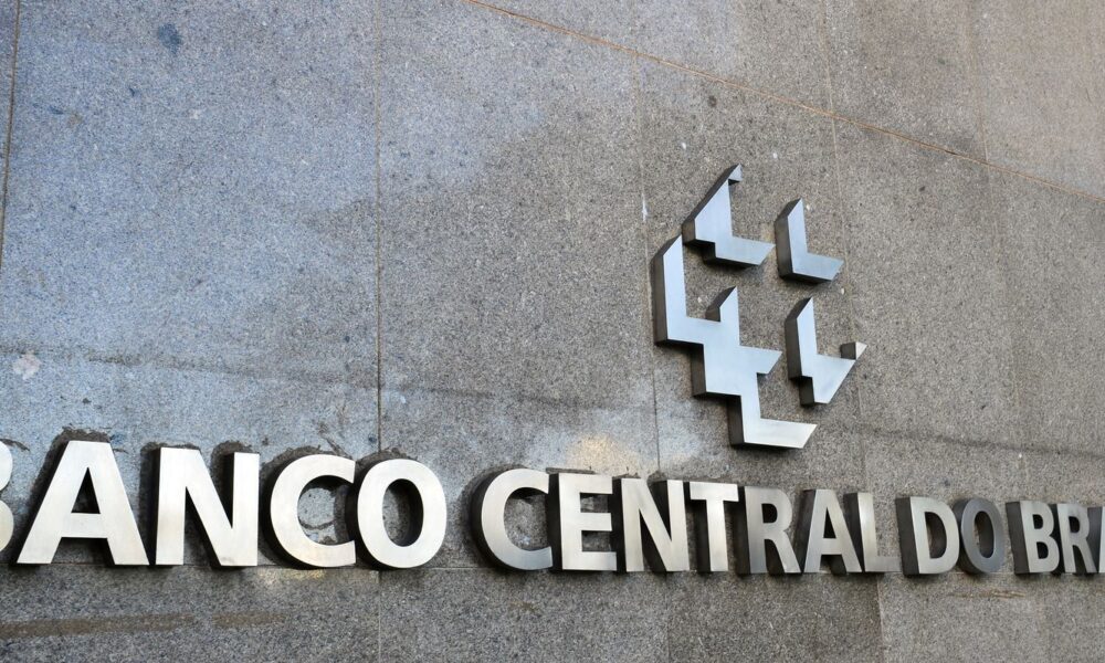CCJ do Senado aprova autonomia financeira do Banco Central