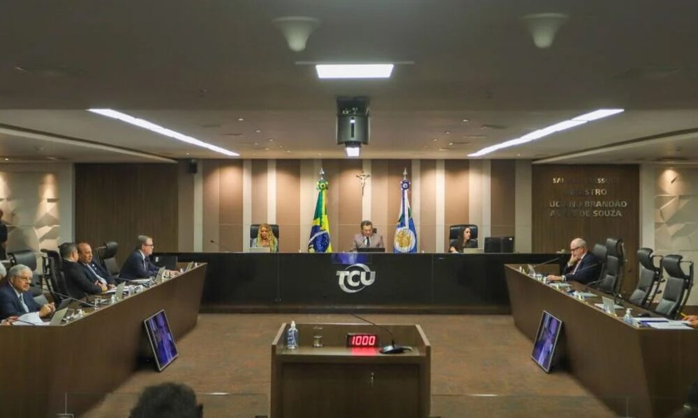 TCU aprova com ressalvas contas do governo Lula de 2025 