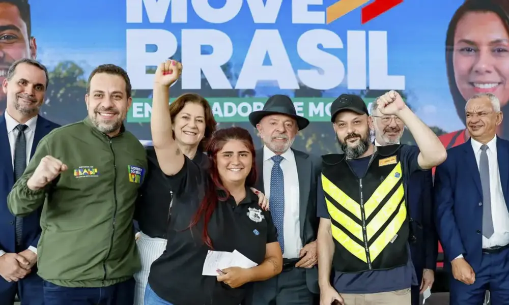 Governo amplia crédito para motociclistas de aplicativos
