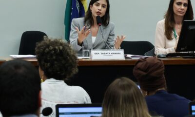 Proposta que criminaliza misoginia avança na Câmara dos Deputados