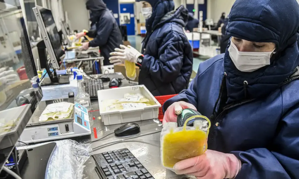 Projeto dispensa licitação para medicamentos produzidos pela Hemobrás