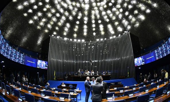 Após recesso, Congresso retoma trabalhos nesta semana