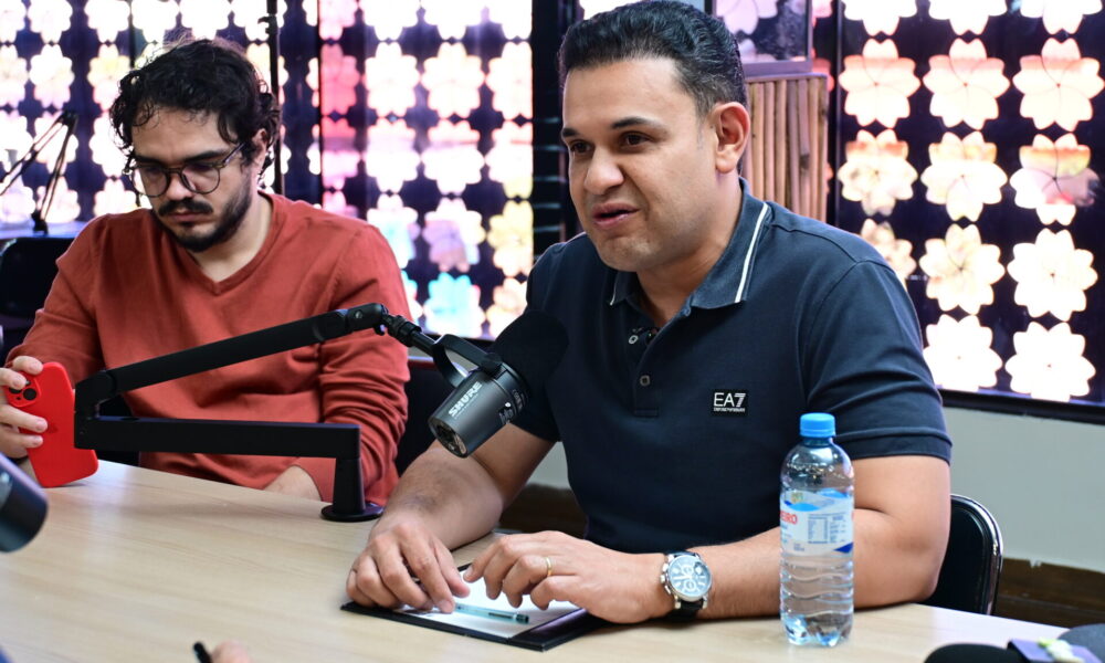 Cairo Salim visita nova sede da Folha Z e fala sobre eleições