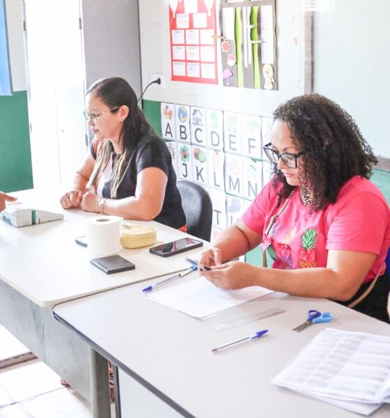 Eleitores participam de eleição simulada no Maranhão