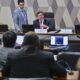 Ajustes no texto adiam votação da MP da "taxa das blusinhas"