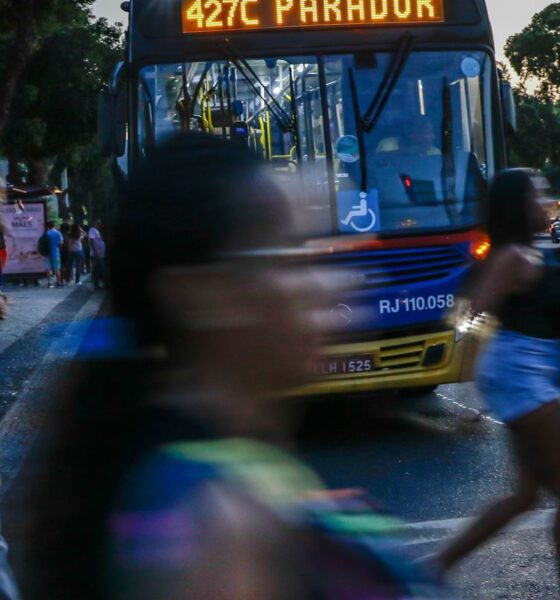 Pesquisa aponta que solidão e exaustão ampliam abstenção nas urnas