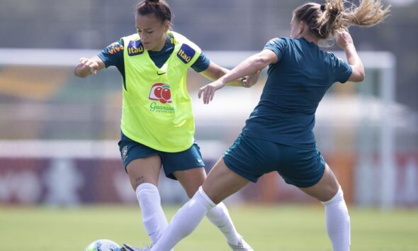 Lula sanciona lei de incentivo ao desenvolvimento do futebol feminino
